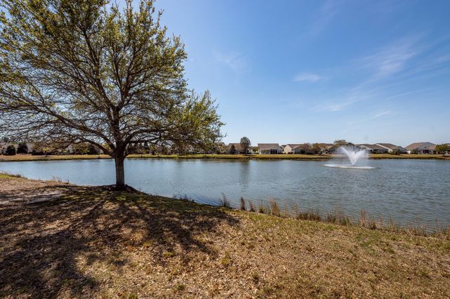 109 Schooner Bend Avenue, Summerville, SC 29486