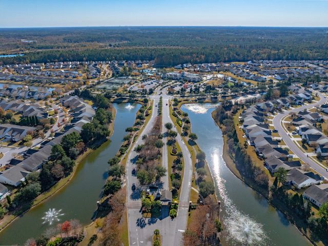 109 Schooner Bend Avenue, Summerville, SC 29486