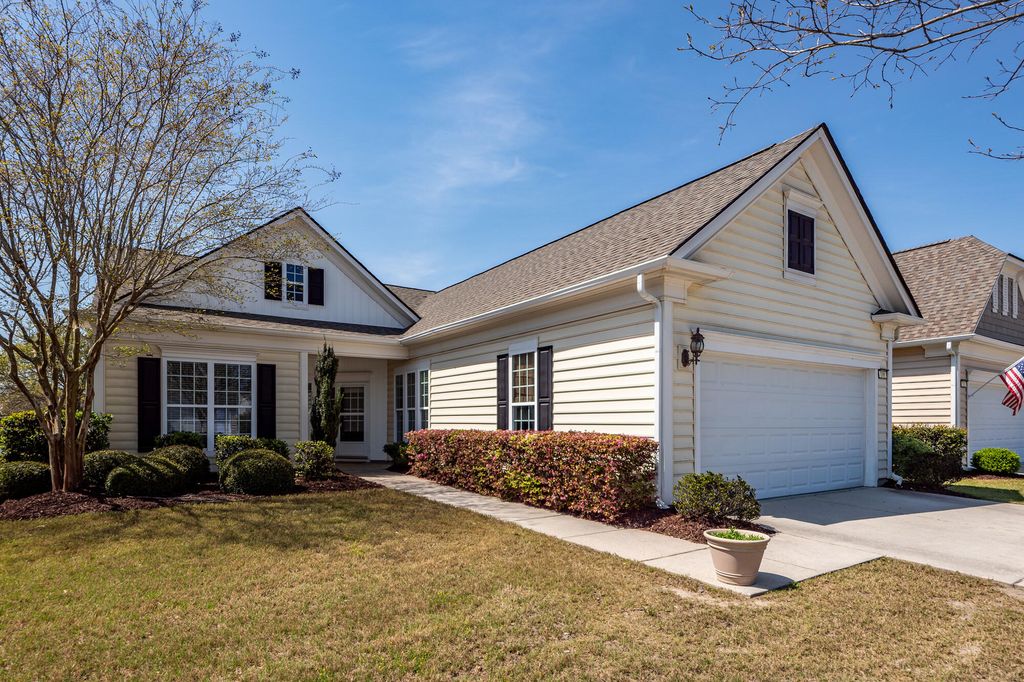 109 Schooner Bend Avenue, Summerville, SC 29486