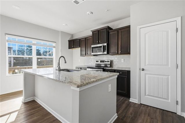 2114 Prichard Park Drive, Kennesaw, GA 30144