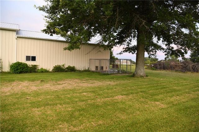 19301 E 215th Street, Harrisonville, MO 64701