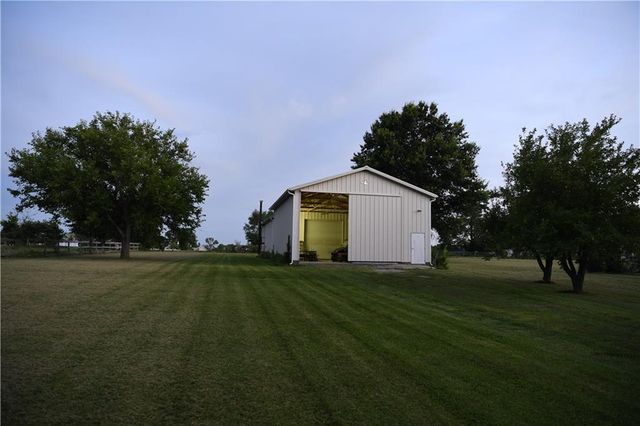 19301 E 215th Street, Harrisonville, MO 64701