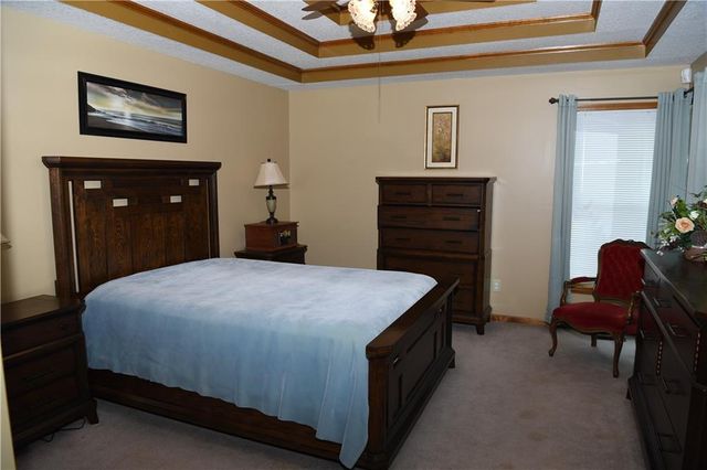 19301 E 215th Street, Harrisonville, MO 64701