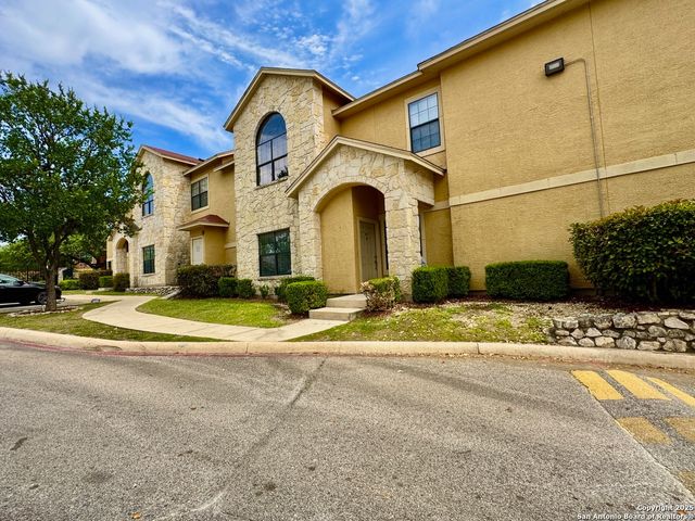 6160 Eckhert Rd Apt 103, San Antonio, TX 78240