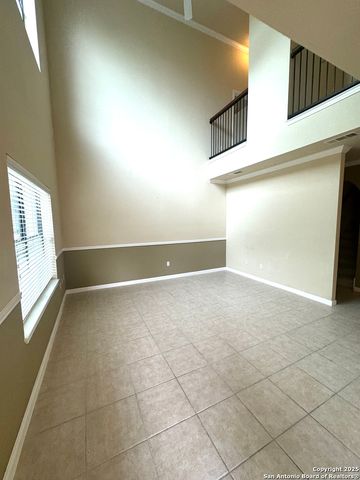 6160 Eckhert Rd Apt 103, San Antonio, TX 78240