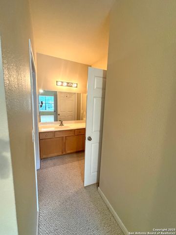 6160 Eckhert Rd Apt 103, San Antonio, TX 78240