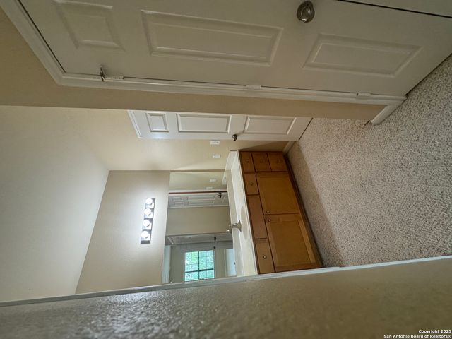 6160 Eckhert Rd Apt 103, San Antonio, TX 78240