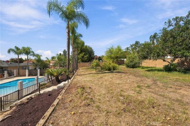 9086 Hillside, Alta Loma, CA 91737