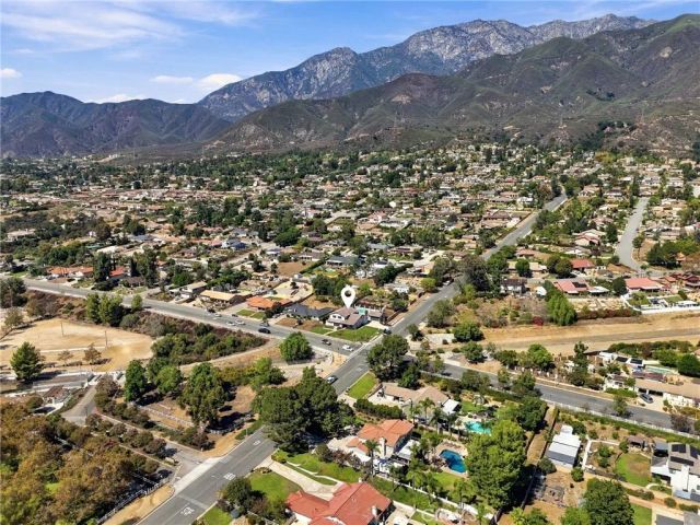 9086 Hillside, Alta Loma, CA 91737