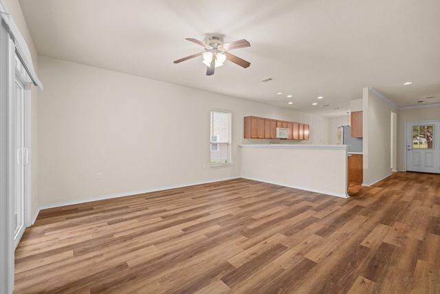 107 Sunny Side BND, Georgetown, TX 78633
