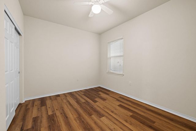 107 Sunny Side BND, Georgetown, TX 78633