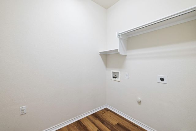 107 Sunny Side BND, Georgetown, TX 78633