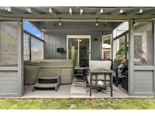 196 BALBOA Loop, Kelso, WA 98626