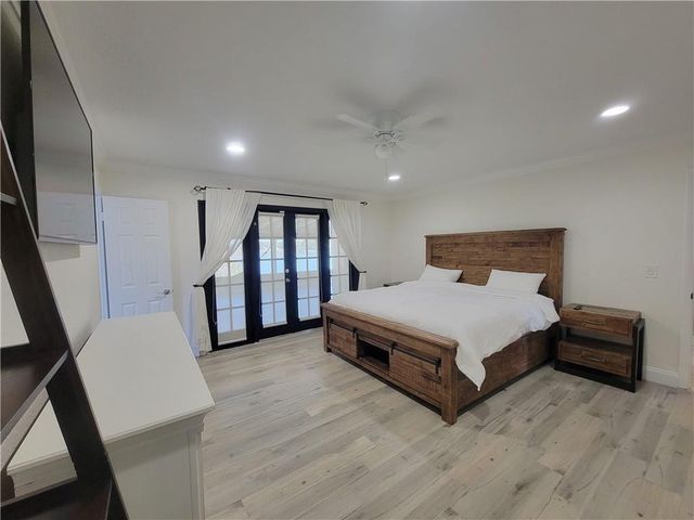 11757 SW 57th Street, Cooper City, FL 33330