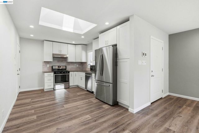 973 Phillips Way, Hayward, CA 94541