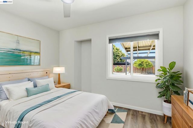 973 Phillips Way, Hayward, CA 94541
