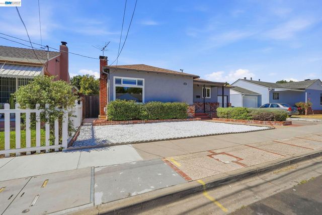 973 Phillips Way, Hayward, CA 94541