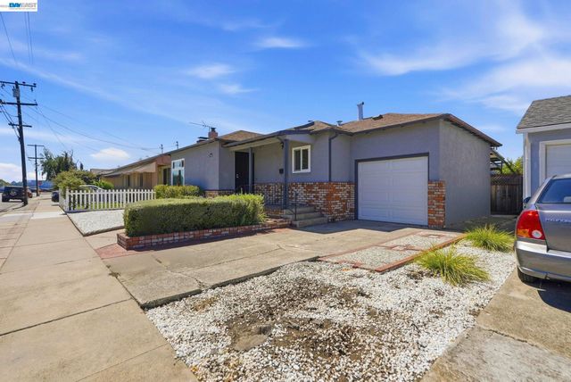 973 Phillips Way, Hayward, CA 94541