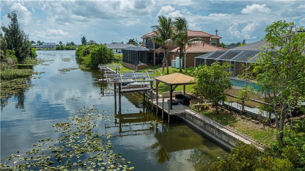 201 NE 17th TER, CAPE CORAL, FL 33909 — photo 3