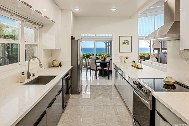 4119 Papu Circle, Honolulu, HI 96816
