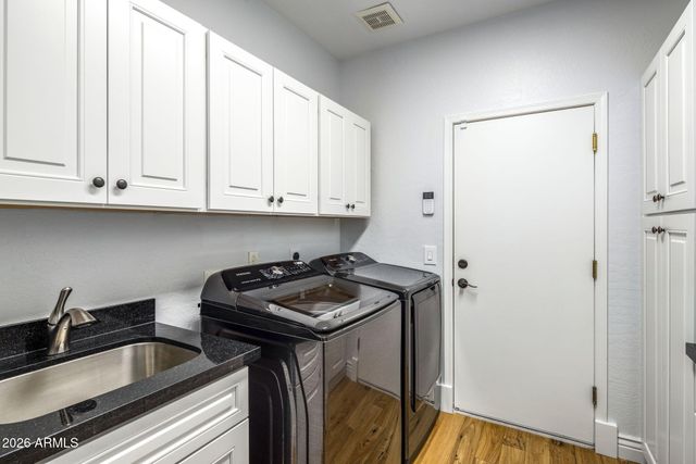 10912 E Butherus Drive, Scottsdale, AZ 85255