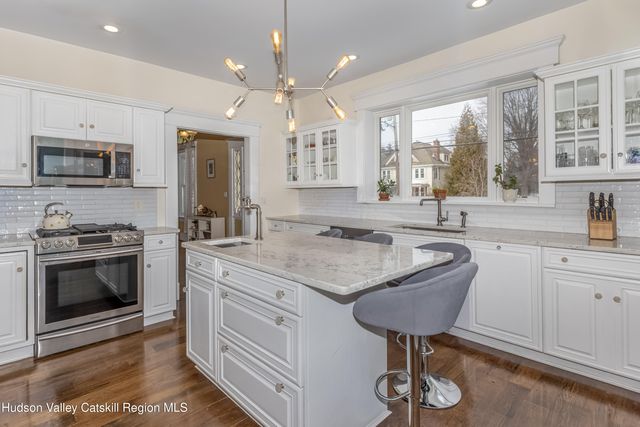 831 Wolcott Avenue, Beacon, NY 12508