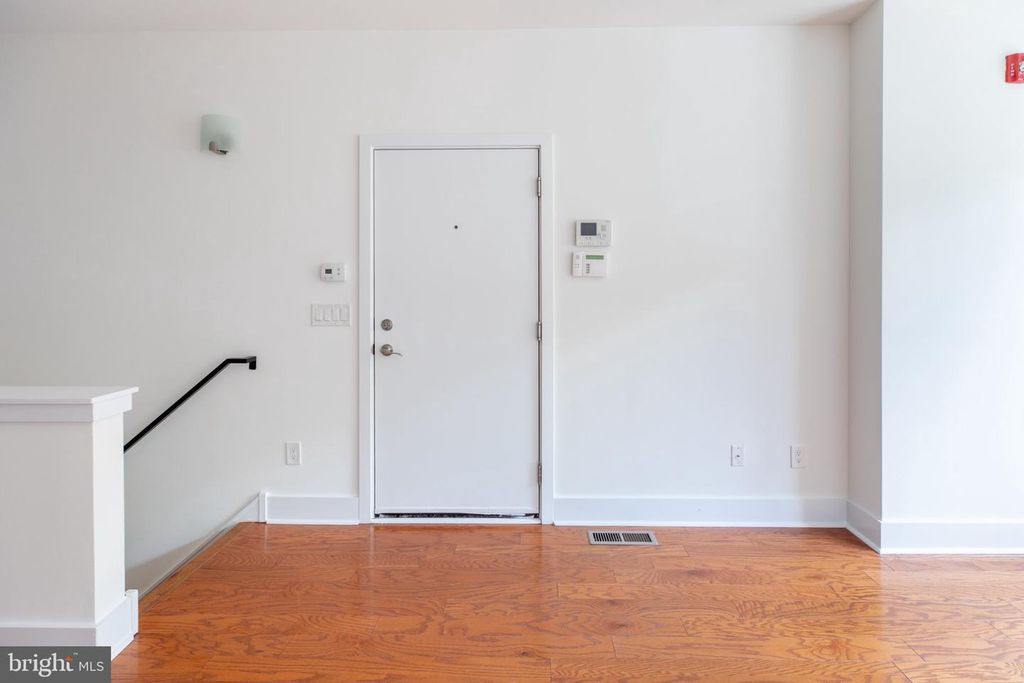 1767 FRANKFORD AVE #A, PHILADELPHIA, PA 19125 — photo 4