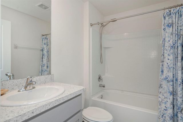 35320 SPRUCE KNOB COURT, Dade City, FL 33525