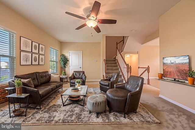 1406 EXPOSITION DR, Williamstown, NJ 08094