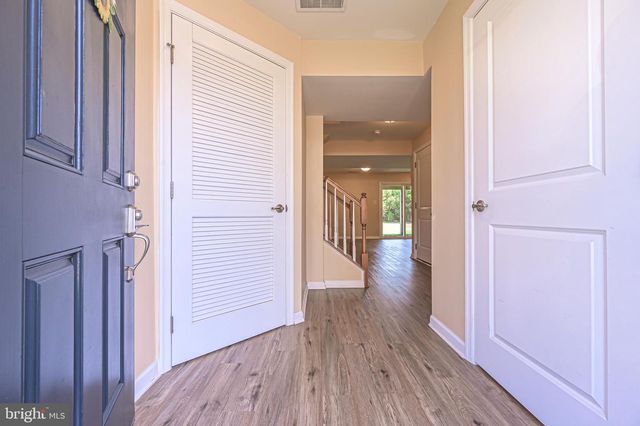 1406 EXPOSITION DR, Williamstown, NJ 08094