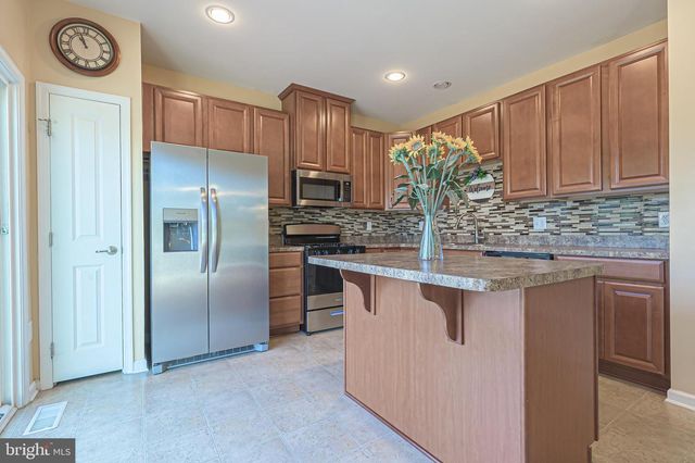 1406 EXPOSITION DR, Williamstown, NJ 08094