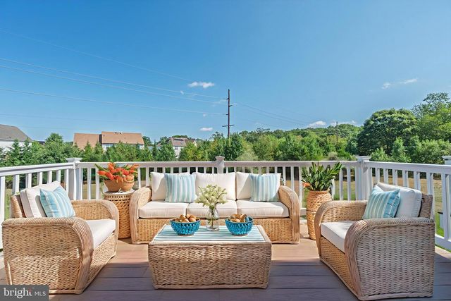 1406 EXPOSITION DR, Williamstown, NJ 08094