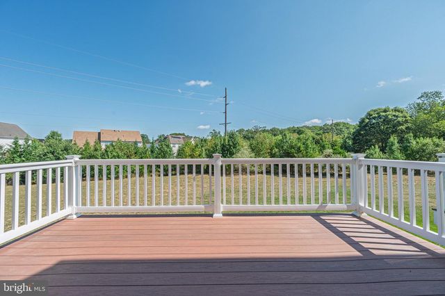 1406 EXPOSITION DR, Williamstown, NJ 08094