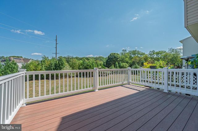 1406 EXPOSITION DR, Williamstown, NJ 08094