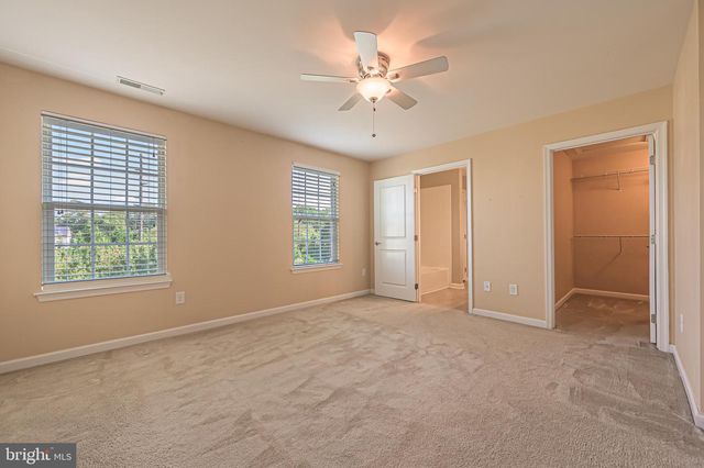 1406 EXPOSITION DR, Williamstown, NJ 08094