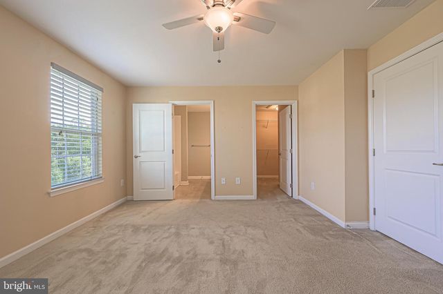 1406 EXPOSITION DR, Williamstown, NJ 08094