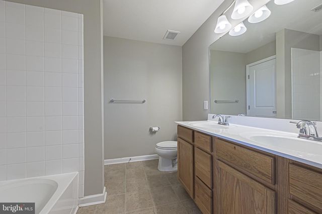 1406 EXPOSITION DR, Williamstown, NJ 08094