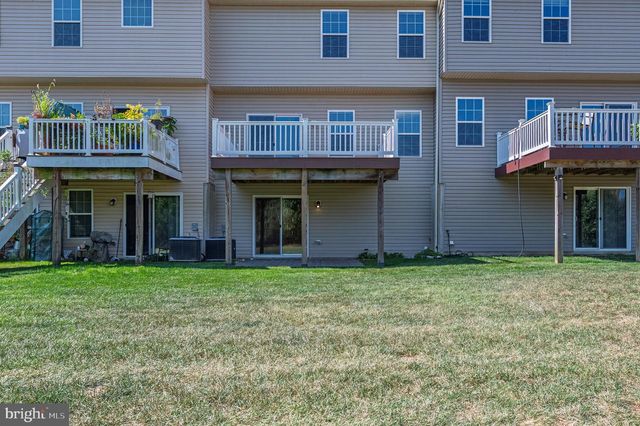 1406 EXPOSITION DR, Williamstown, NJ 08094