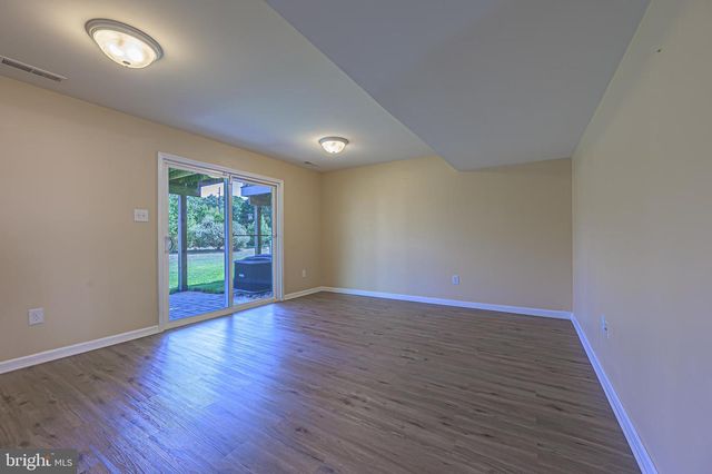 1406 EXPOSITION DR, Williamstown, NJ 08094