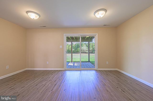 1406 EXPOSITION DR, Williamstown, NJ 08094