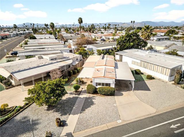 893 S Palm Avenue, Hemet, CA 92543