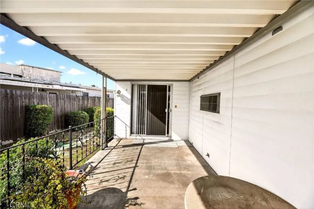 893 S Palm Avenue, Hemet, CA 92543