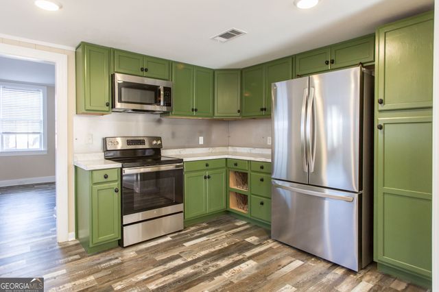 1004 Hill Street, Waycross, GA 31501