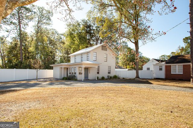 1004 Hill Street, Waycross, GA 31501