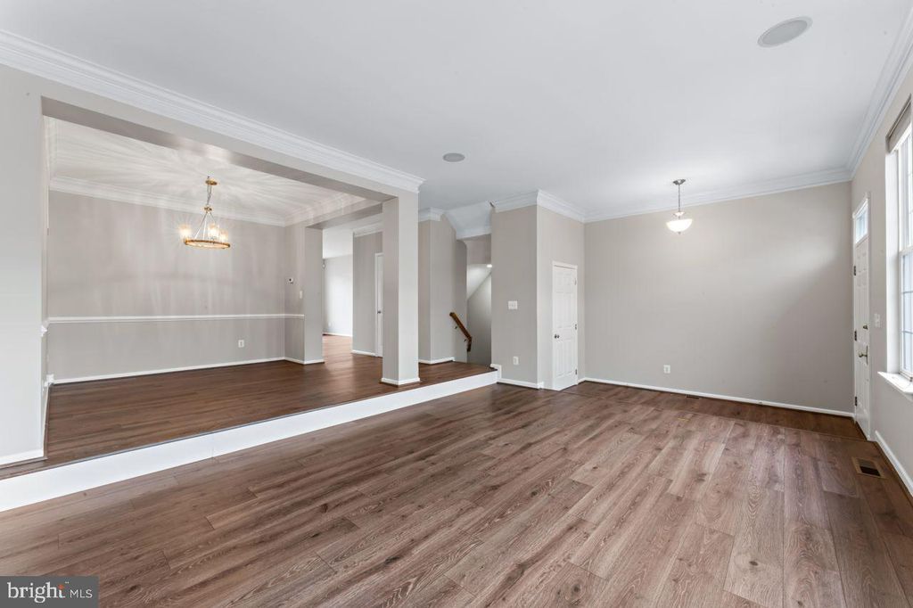 202 GRASSY RIDGE TER, Purcellville, VA 20132