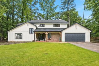 301 Martingale Drive, Peachtree City, GA 30269