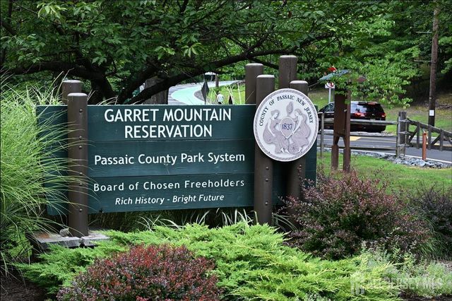 60 Mountain Avenue Front, Paterson, NJ 07501