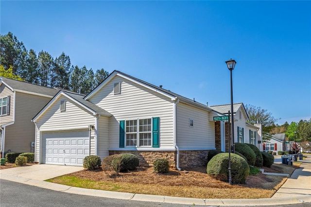 631 Windcroft Circle NW, Acworth, GA 30101