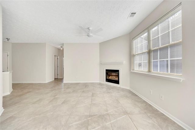 631 Windcroft Circle NW, Acworth, GA 30101