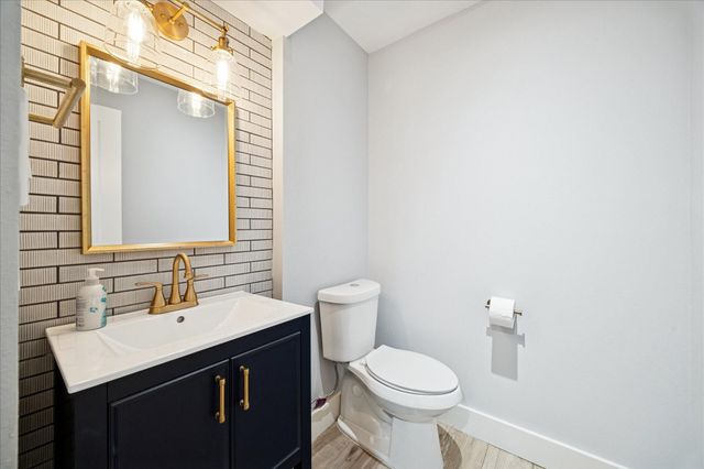 12311 Honeywood Trail, Houston, TX 77077